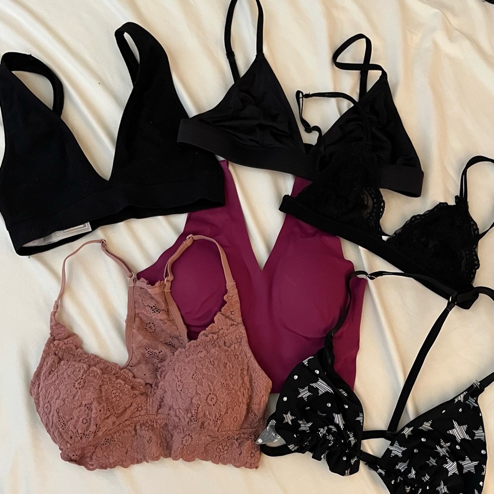 Bundle of 6 bralettes (XXS-S sizing)